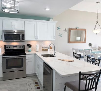 Beautiful Updated Kitchen with Quartz Countertops