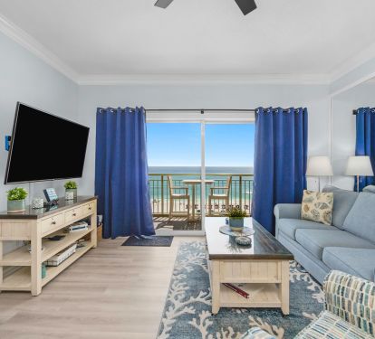 Family Room views of expansive beach and spectacular colors from the Gulf of America