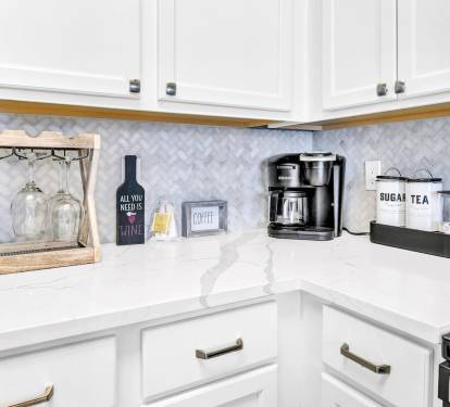 Coffee & wine station on the counter, making mornings easy & evenings extra relaxed
