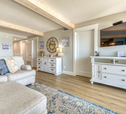 A bright, open space to relax after the beach.