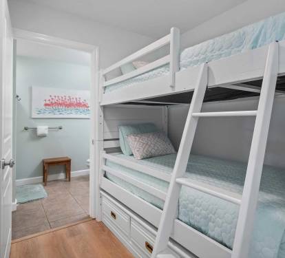 Bunk bed room beach resort unit 213