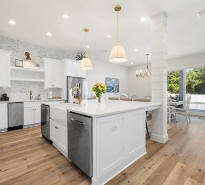 Spacious kitchen