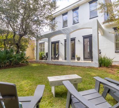 Spacious backyard