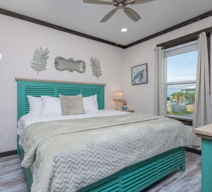 Guest King Bedroom