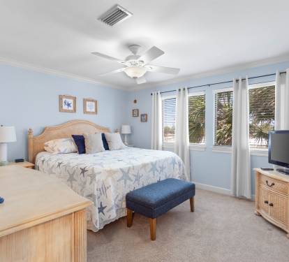 Master Bedroom (King)