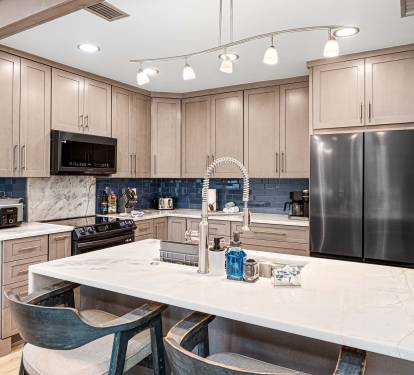 Fully Stocked Kitchen