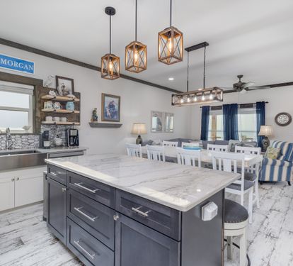 large island for food prep and serving