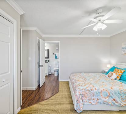 Guest bedroom