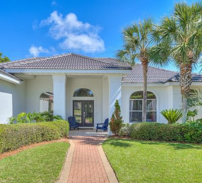 Ranch style home in Destiny East 