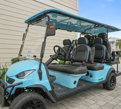 Cruise in style with the included street-legal 6-seater golf cart—fun, convenient, and perfect for exploring the area.