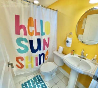 Guest Bath 1