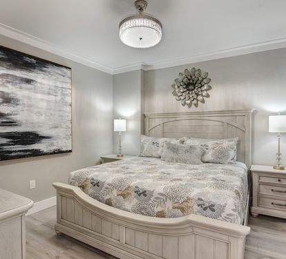 Guest King Bedroom with en suite bathroom