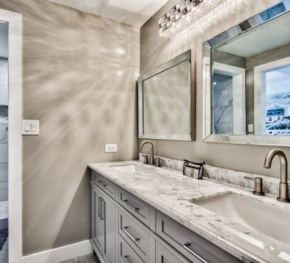Guest en suite Bathroom also accessible via the Living Room