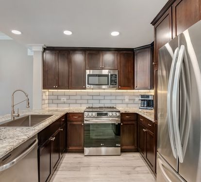 Fully stocked kitchen with new stainless appliances...