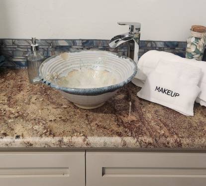 Custom vessel sink bath B
