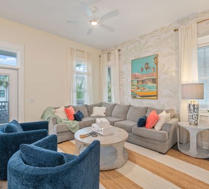 2nd floor living area