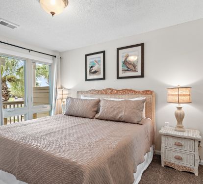 King guest room with attached full bath