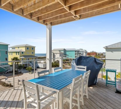 Outdoor dining and Wilmington Deluxe Gas Grill 
