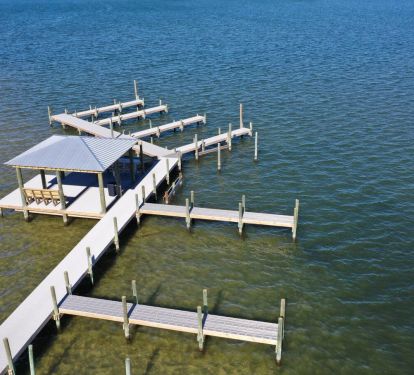 Love the lake life? Bring your boat! We are a boat-friendly club. There is a fee of $20 to park your boat during your stay, short-term docking is free and on a first-come, first-served basis. Launch on Little Lagoon.