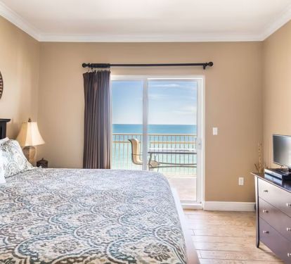 Master bedroom - King Bed with on suite bathroom.