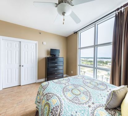 3rd bedroom with TV