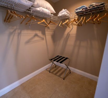 Master Closet 