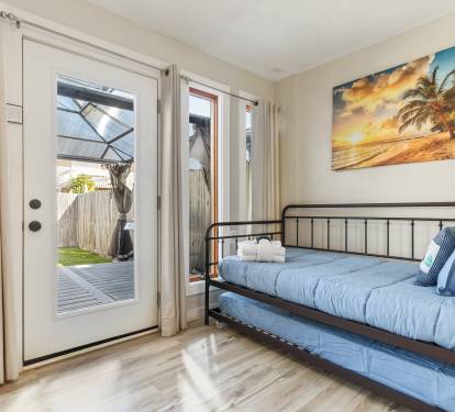 Convertable Bed