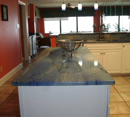 enjoy a direct view of the Gulf while in the kitchen