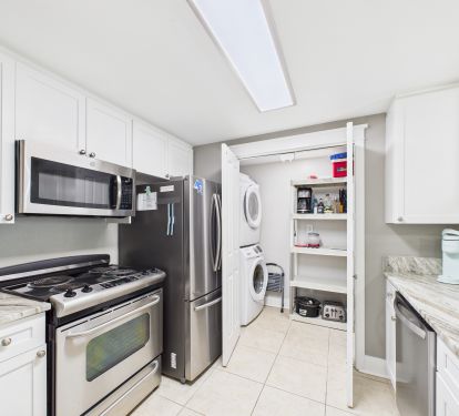 Kitchen with Laundry attached