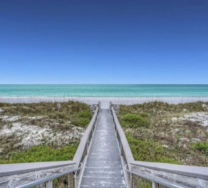 Beach walk to Paradise!