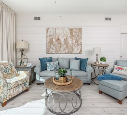 Beautiful comfortable new furniture 