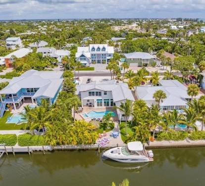 Sirenia By The Sea - waterfront vacation rental - 1 block to Gulf beach