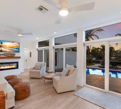 Second back living room overlooking pool - Sirenia By The Sea