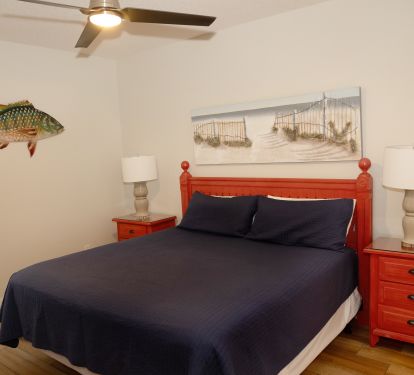 King Master suite with bath downstairs