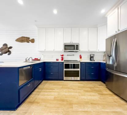 Beautiful kitchen with everything you need to cook meals at home