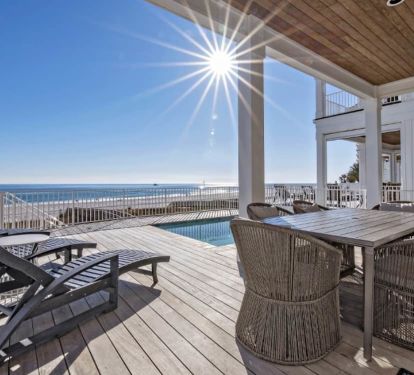Main level pool deck