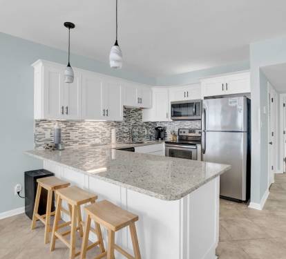 Dinning Area and Kitchen View
