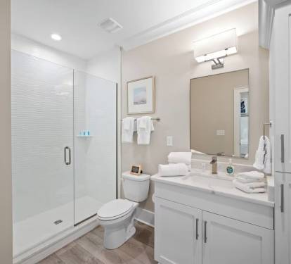 Second floor primary room full size bath.
