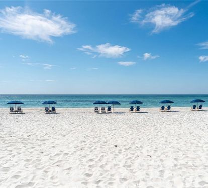 Complementary-2 loungers + umbrella, May thru October