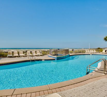 Poolside beachfront chairs for everyone!