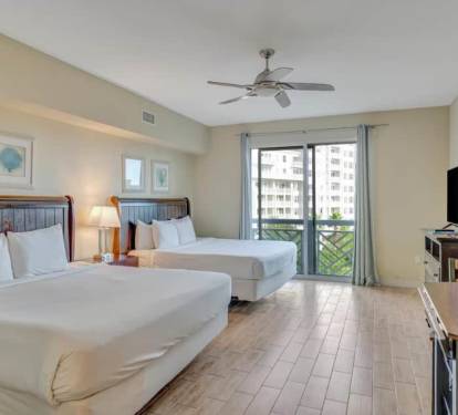 Spacious bedroom