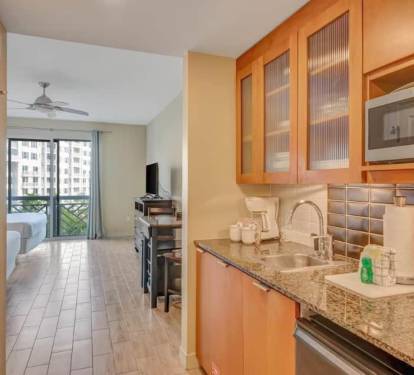 Fully equipped kitchen