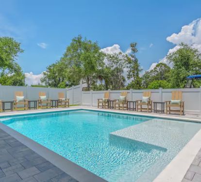 Soak up the sun in style with Reefwood's premium sun lounging furniture!
