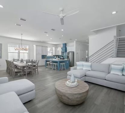 Seaspray's fun and beachy decor will create lifetime memories.