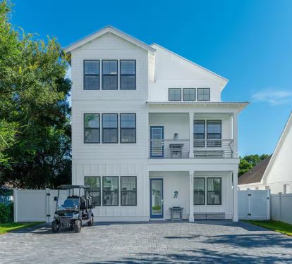 Newly built in 2024, Seaspray is a designer-grade, beach home