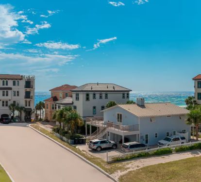 Stunning ocean views from Cypress' front balconies!