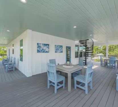 4th floor wrap around balcony for the ultimate al fresco dining experience