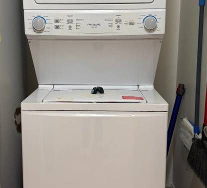 Washer/Dryer/Utility