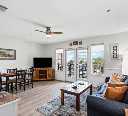 Open living concept with Gulf Views