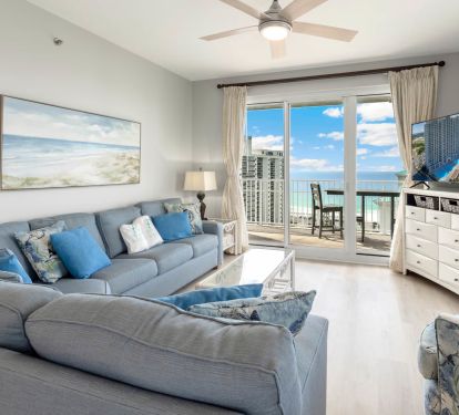 Gulf View Living room with queen sleeper sofa